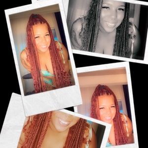 Stylish Mom w/ a bad shopping habit!